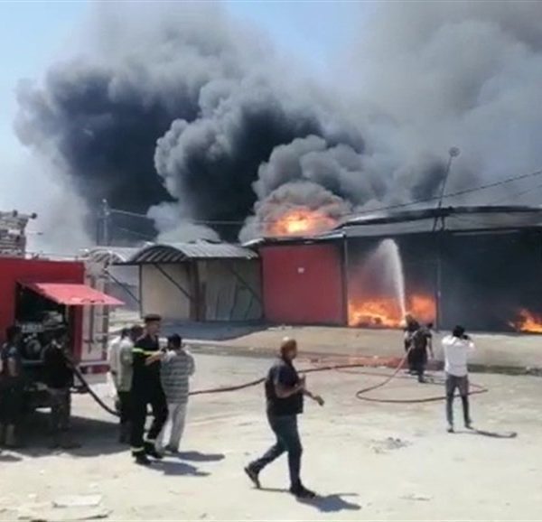 حريق في مخازن للمواد الغذائية والكهربائية في النجف موقع التجارة - www.alttejarat.com