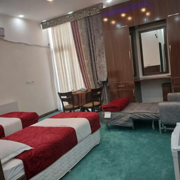 فندق كوثر خرم آباد - حجز فندق في إيران - موقع التجارة ويب - www.alttejarat.com